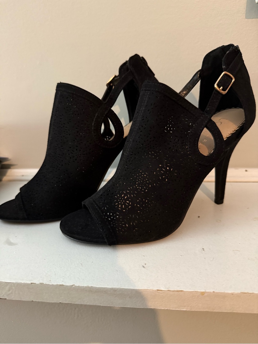 LC Lauren Conrad Black Laser-Cut Peep Toe Slingback Heels